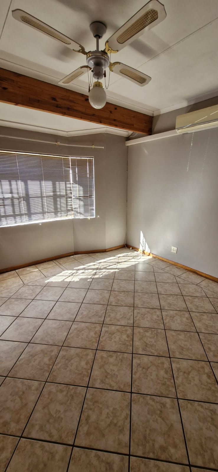 To Let 3 Bedroom Property for Rent in Uitsig Free State